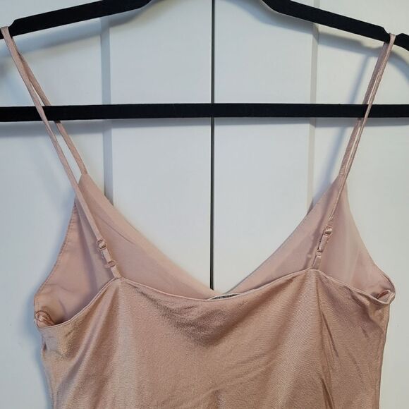 Socialite satin camisole top, small - Picture 4 of 11